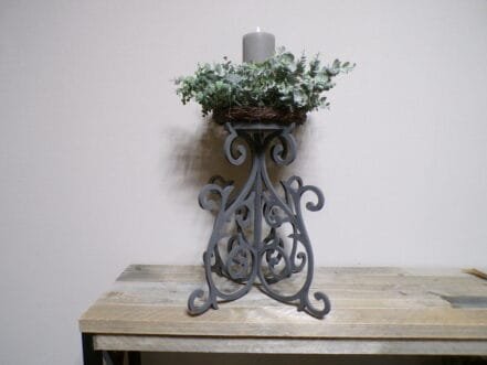 kandelaar tafel model { kaars en krans uitgezonderd} - Afbeelding 4